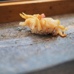 寿司栄 - 閖上（ゆりあげ）の赤貝の握り