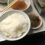 アジェ - ご飯(中)、ご飯泥棒