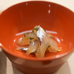 日本橋蛎殻町 すぎた - かんぬき（さよりの大きいの）