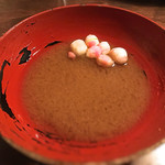 山形長屋酒場 - 〆にサービスの味噌汁
