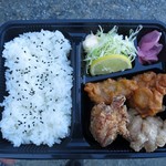 Torishizu - からあげ弁当（白飯）￥５４０