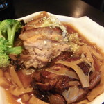 度小月擔仔麵 - 筍干扣肉(筍の豚煮込み)2