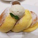 幸せのパンケーキ 梅田茶屋町店 - 