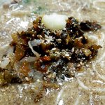 大分ラーメン 十八番 - 辛子高菜とニンニク・イン！