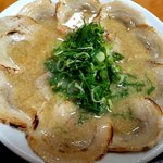 大分ラーメン 十八番 - 十八番ラーメン：980円
