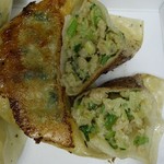 リンガーハット ギョウザ ラボ - 焼餃子パクチー378円
