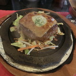 ぶどうの木 - 石焼きチーズハンバーグ