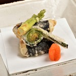 野菜天婦羅盛合せ