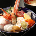 海鮮問屋　柿の匠 - 料理写真:高岡海鮮丼