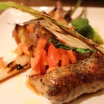 なかがわ - 豚肩ロースとソーセージ、淡路たまねぎのオーブン焼き