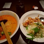 上海華龍 - 【2017.2.6(月)】本日のランチ②(担々麺＋鶏肉のソースかけ丼)980円