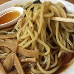 大勝軒 - モチモチかつコシのある麺、普通の大盛りより多いんじゃない？