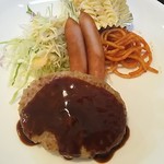 まんぷく亭 - ソースはリクエストしなければデミグラス。