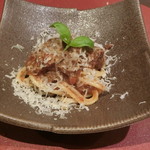 京松蘭はなれ - 和牛ミンチのボロネーゼ　麺は五島うどん