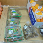 農産物直売所 こだま館 - 地元のキウイ