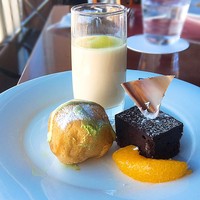 アーティスト カフェ - 