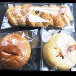 パン&クッキー工房 野坂の郷 - ハヤシパンは新商品❤︎