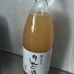 ムカイ林檎店 - リンゴ ジュース