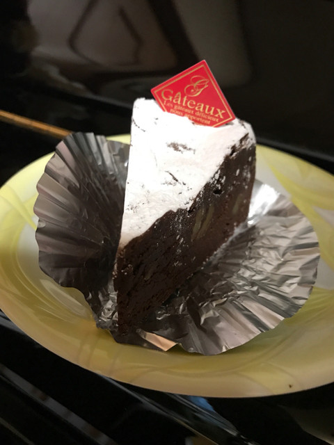 花のようなケーキ 遠州小林 洋菓子 その他 食べログ