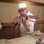 祇園 大渡 - 蟹　まだ生きてます！