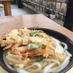 うどん処しんせい - カキアゲうどん～♬