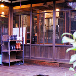 花想容 カフェ - 案内はありませんがエントランスです