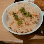 大かまど飯 寅福 - 季節の炊き込みご飯