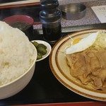 旭川ラーメン天山 - 迫力のビジュアル