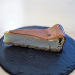 calme - フルムダンベールのチーズケーキ