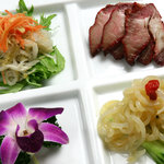 中国料理孝華 - 前菜三種盛り合わせ　3,200円