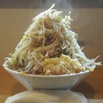 豚星。 - 小ラーメン※ヤサイ、ニンニクの標高