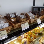 いづみや - 店内