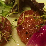 ロベルトカレラ - パルマ産生ハムとコテキーノ、蕪と薩摩芋