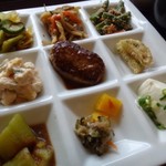 カフェ ハルキ - ◆少量ずつですけれど、いろんなお総菜を味わえるのは女性好み。^^