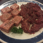 六歌苑（焼肉） - 