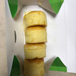 美瑛選果 新千歳空港店 - コーンパンが縦に敷き詰められた様子はまさにとうもろこしそのもの♪