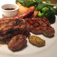 Osteria UVA RARA 横浜 - お肉のランチ