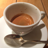 Osteria UVA RARA 横浜 - お肉のランチのエスプレッソ