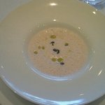 ラ・リューン - Menu B 1575円 の紅芯大根ホタージュスープ マニュラルハーブ