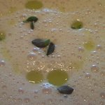 ラ・リューン - Menu B 1575円 の紅芯大根ホタージュスープ マニュラルハーブ