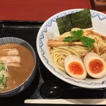 麺や 庄の - ツレの味玉濃厚つけ麺