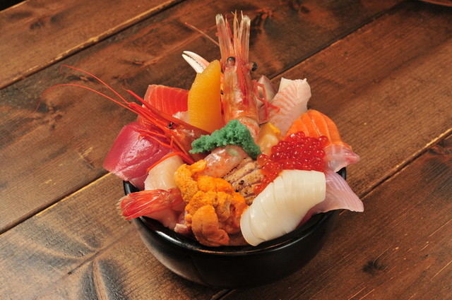 海鮮処 魚屋の台所 本店 - バスセンター前/海鮮丼 | 食べログ