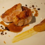 ル トレトゥール K - "温前菜：仏産パンタード胸肉のポワレ　伊予柑と蕗の薹"