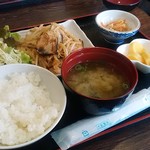Taishuu Izakaya Warano - カツオと野菜のニンニク炒め