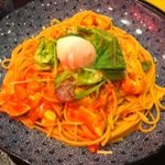 洋麺屋 五右衛門 - 湯葉と海老とモッツァレラチーズのトマトクリーム温泉卵添え