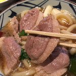 丸亀製麺 - やわらかい鴨肉でした