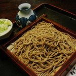 そば茶屋和久 - 二八の挽きぐるみです。　もりそば650円