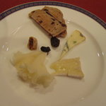 モン・フレーブ - 三種のフランスチーズ盛り合わせ
