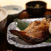 伊豆の旬 やんも 丸の内店 - 