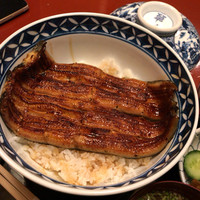 うなぎ割烹 大江戸 - いかだ大丼、赤出し。
